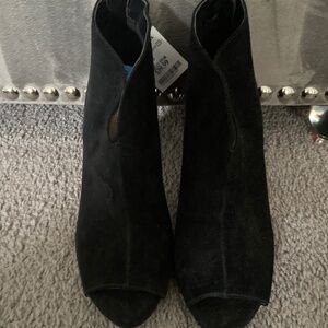 Brand new Nine West black open toe booties
